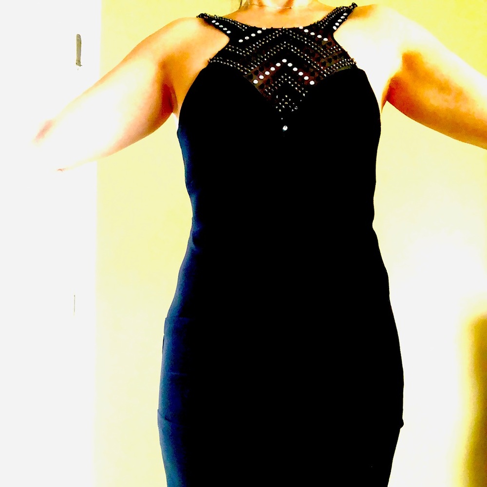 Long black dress